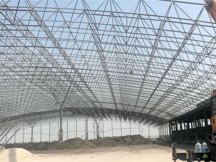 兴平钢厂料仓网架工程