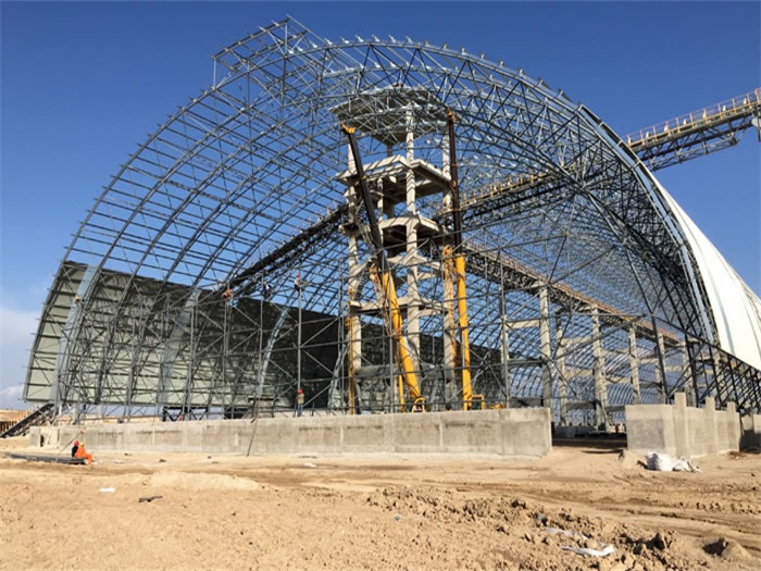 兴平煤机油桶翘工程网架